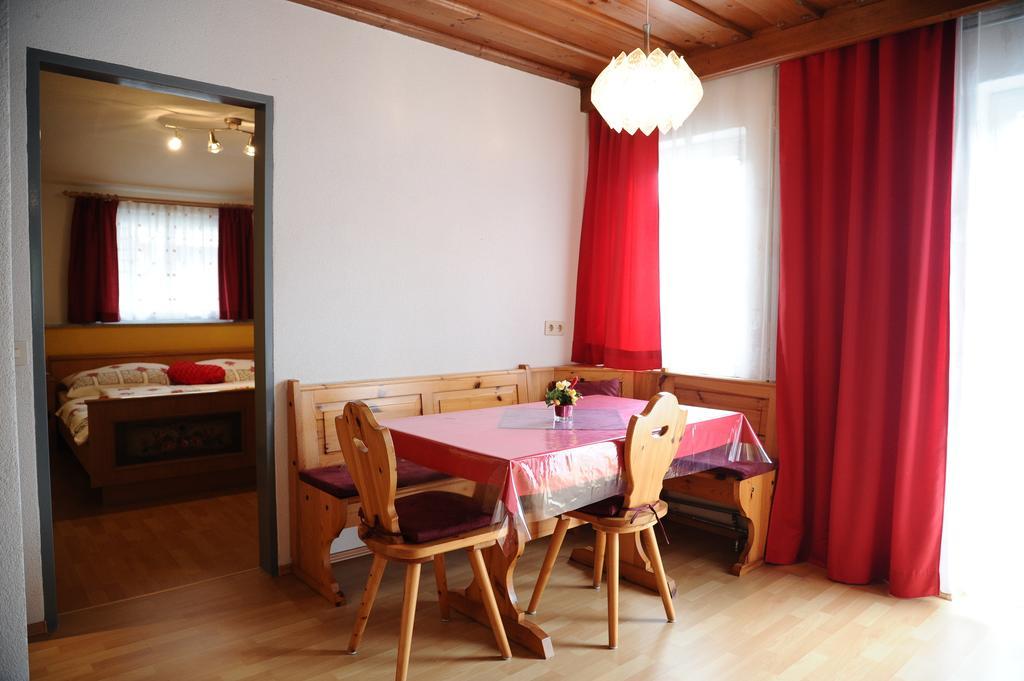 Bed and Breakfast Fruehstueckspension Lach Эберндорф Номер фото